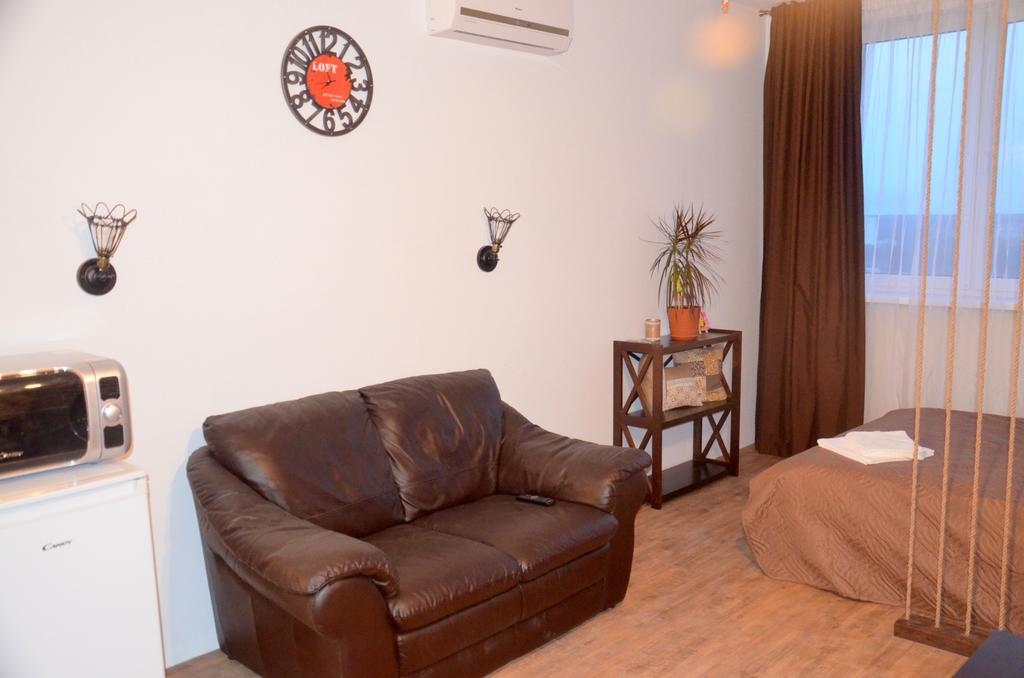 Sky Apartment Virmenska 키예프 외부 사진