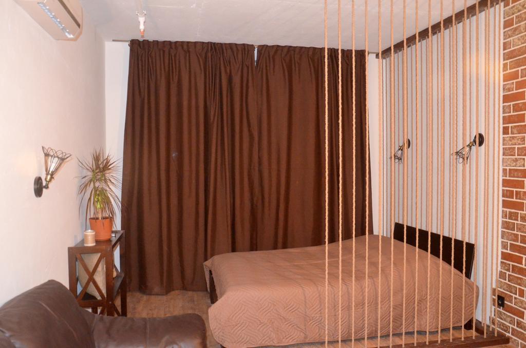 Sky Apartment Virmenska 키예프 외부 사진