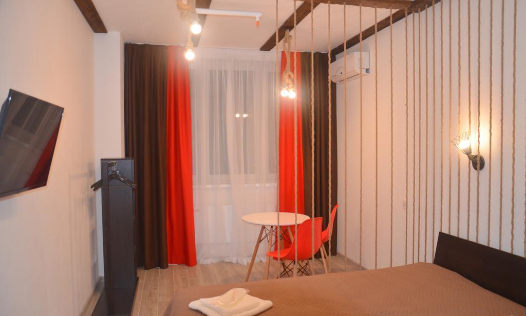 Sky Apartment Virmenska 키예프 외부 사진