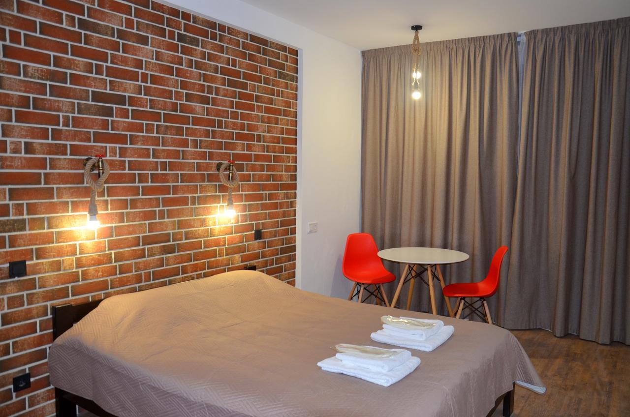 Sky Apartment Virmenska 키예프 외부 사진